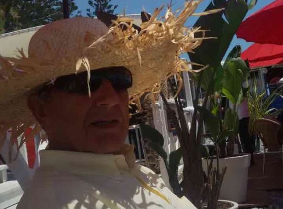 Lutto per la morte del falegname Vittorio Salvaterra