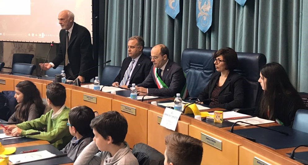 Consigliom comunale ragazzi Imperia3