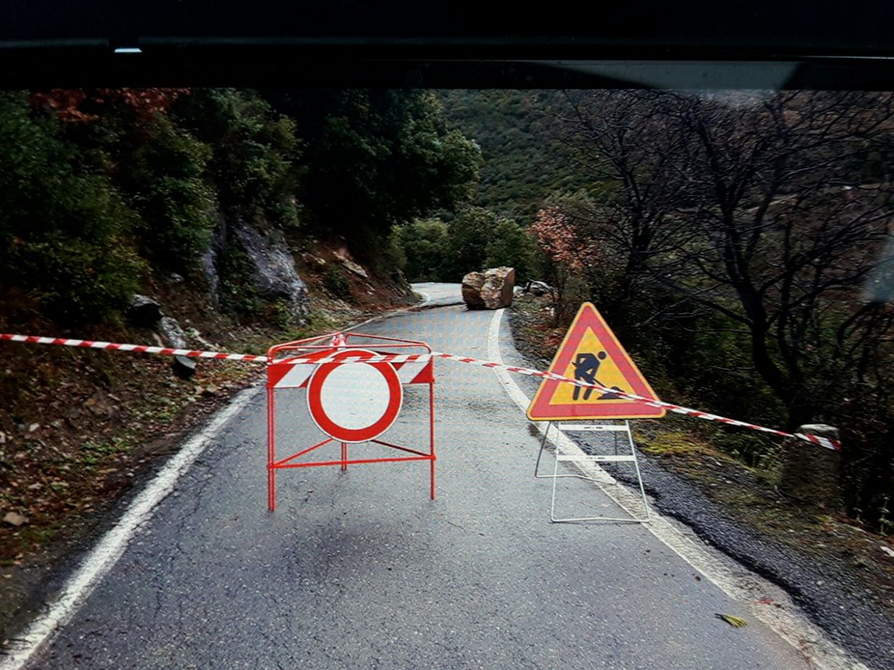 Frana a Coldirodi: strada Monte Ortigara chiusa