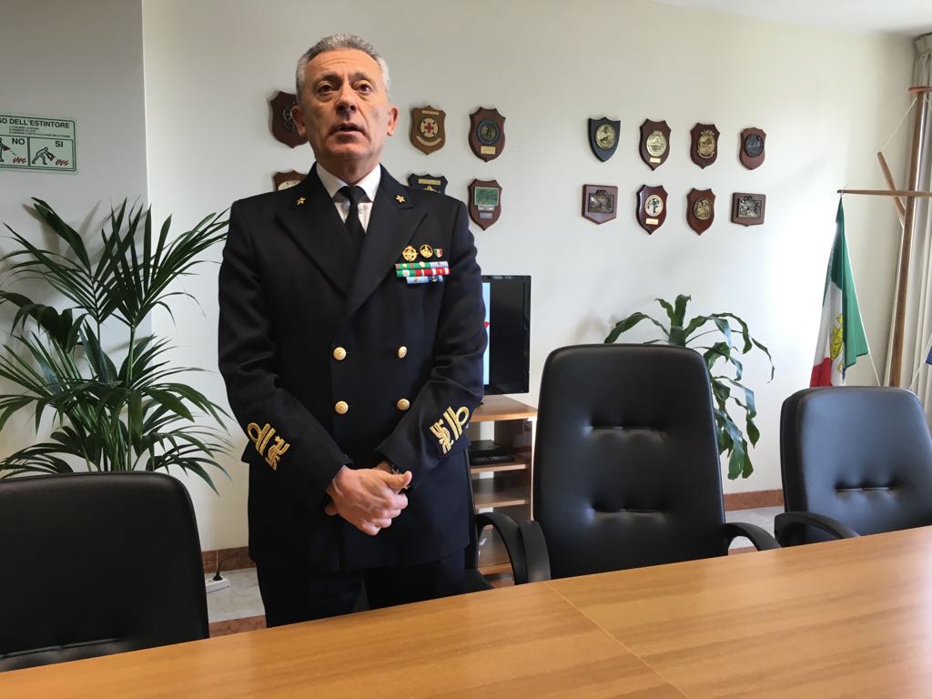 Ammiraglio Pettorino lascia la Liguria per Roma, ma prima saluta i suoi uomini