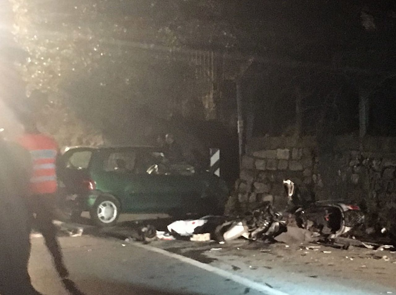 Giovane muore nello schianto frontale con un’auto sulla statale 20