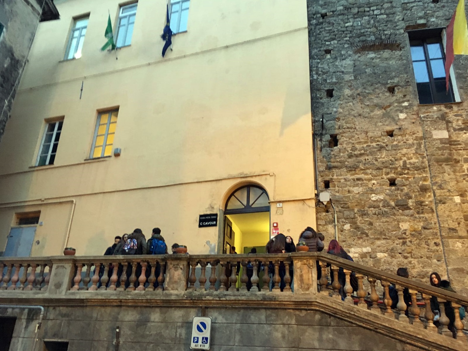 Scuola Cavour Ventimiglia protesta genitori