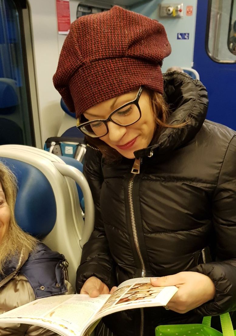 Treno stazione Protesta pendolari Imperia Caffè giornali9