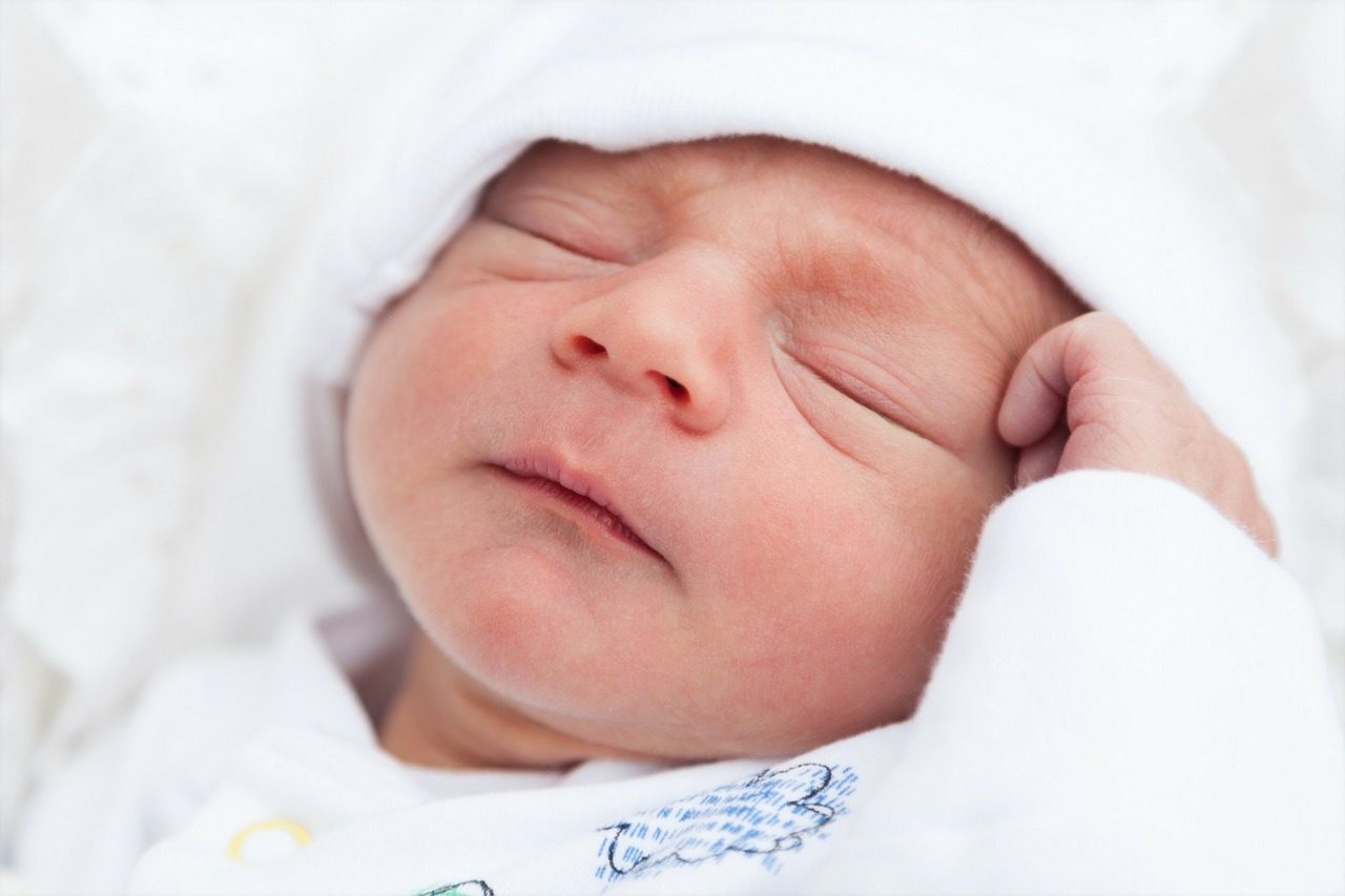 Il Comune di Ventimiglia cerca sponsor per regalare un “baby kit” ai neonati