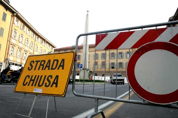 Chiuso un tratto di Aurelia a Ventimiglia per incidente