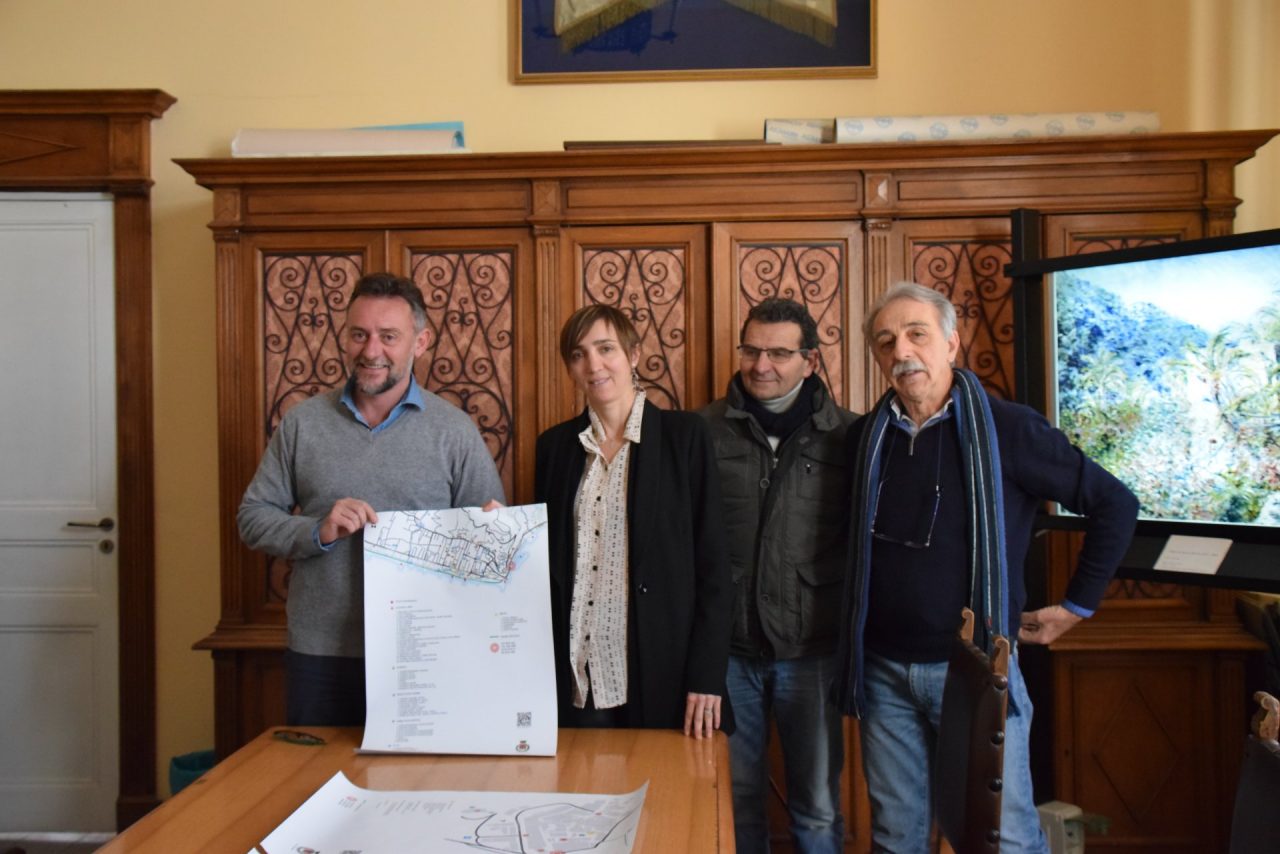 Il Comune acquista e installa 35 “totem” turistici con “Qr code” per smartphone