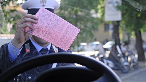 Nel 2018 più di 23mila infrazioni a Imperia. Multe per oltre 600mila euro