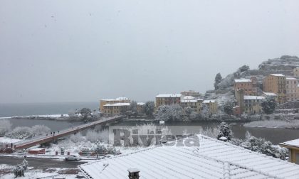 Grande nevicata a Ventimiglia: era dal 1985 che non accadeva/ Foto