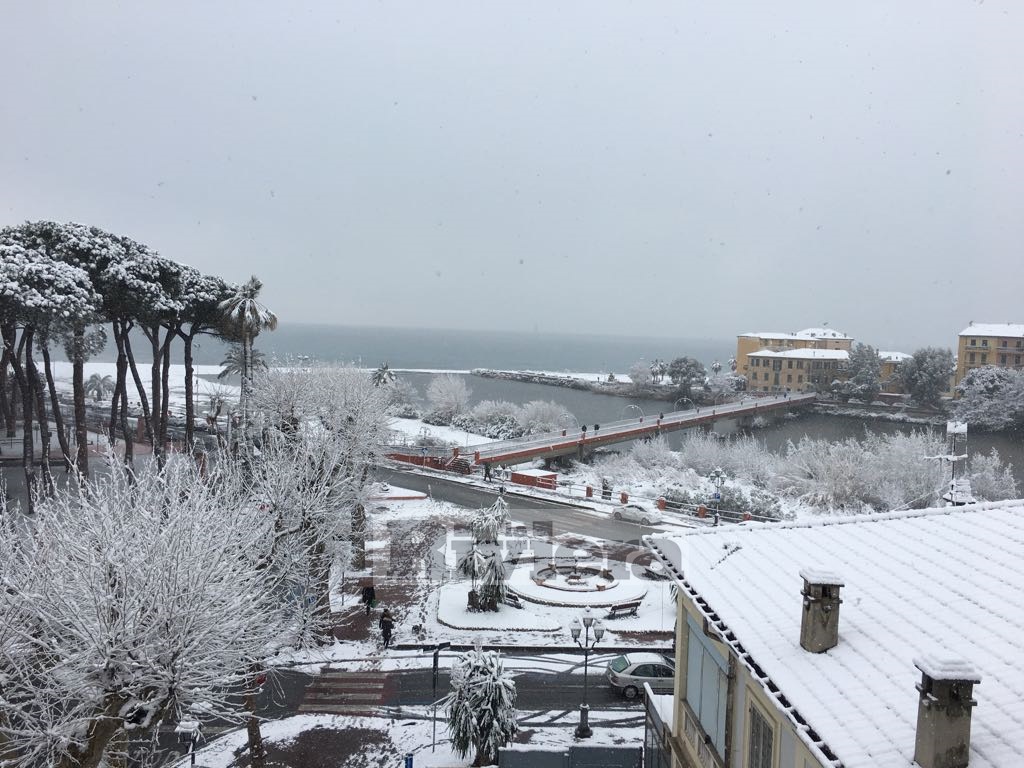 Nevicata 26 febbraio 2018 Ventimiglia (2)_03