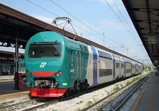 Capotreno donna aggredita da un passeggero alla stazione di Imperia