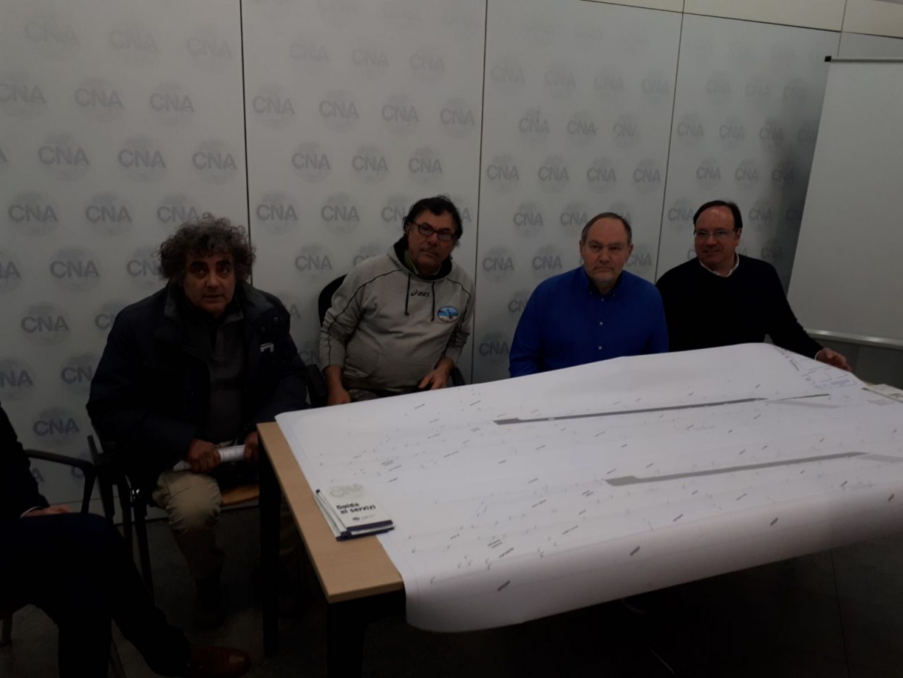 Senso unico per Strada Tre Ponti: il progetto dei balneari