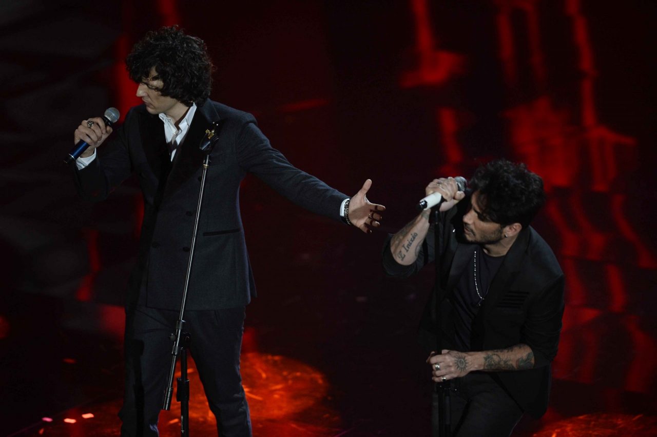 Ermal Meta e Fabrizio Moro restano in gara: non è plagio