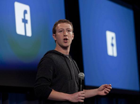 Il papà di Facebook Zuckerberg nei guai per la privacy