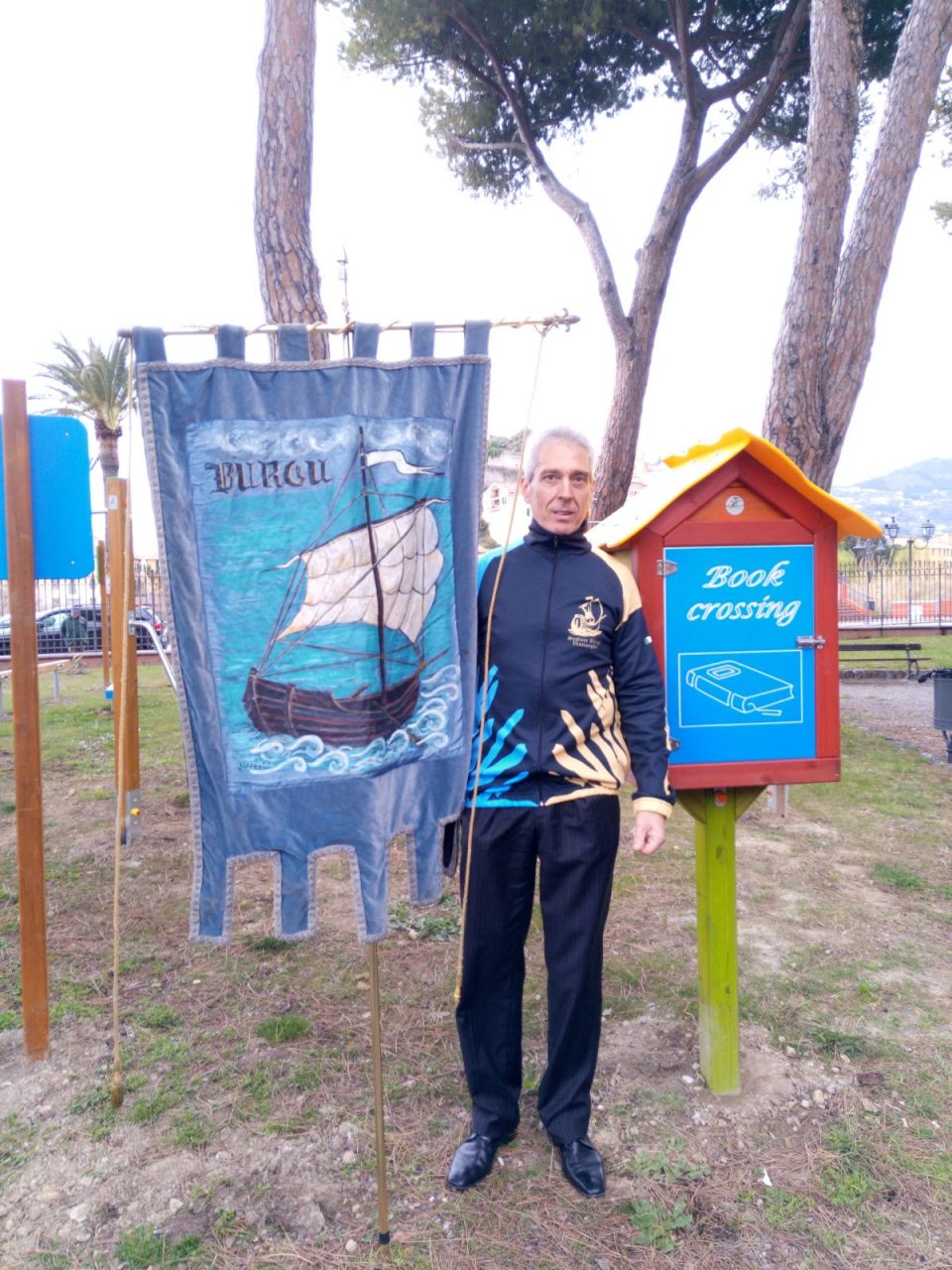 Il sestiere Burgu presente all’inaugurazione del Percorso Fitness