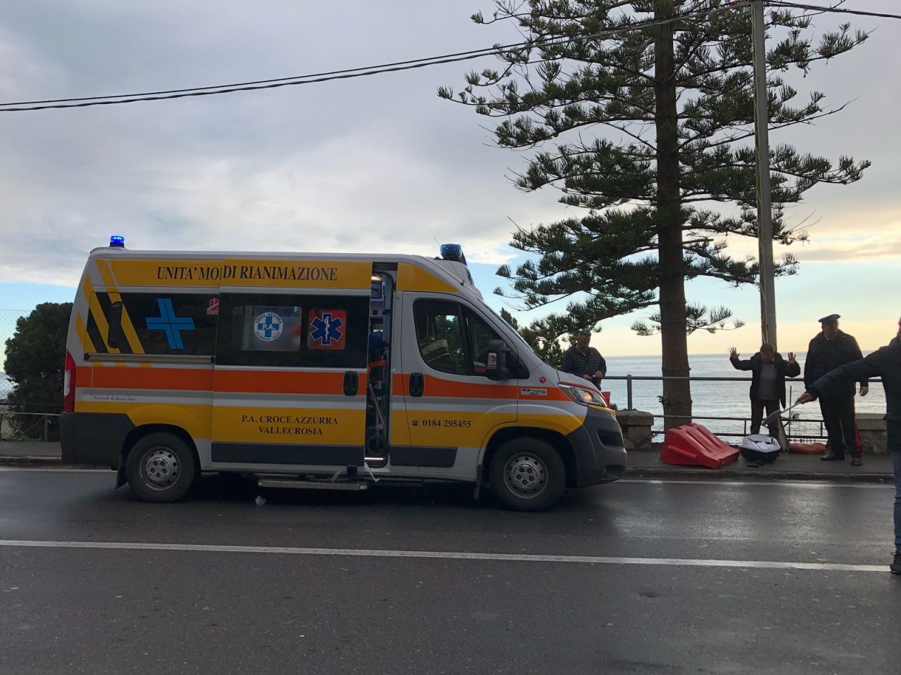 Schianto con lo scooter tra Sanremo e Ospedaletti grave un uomo