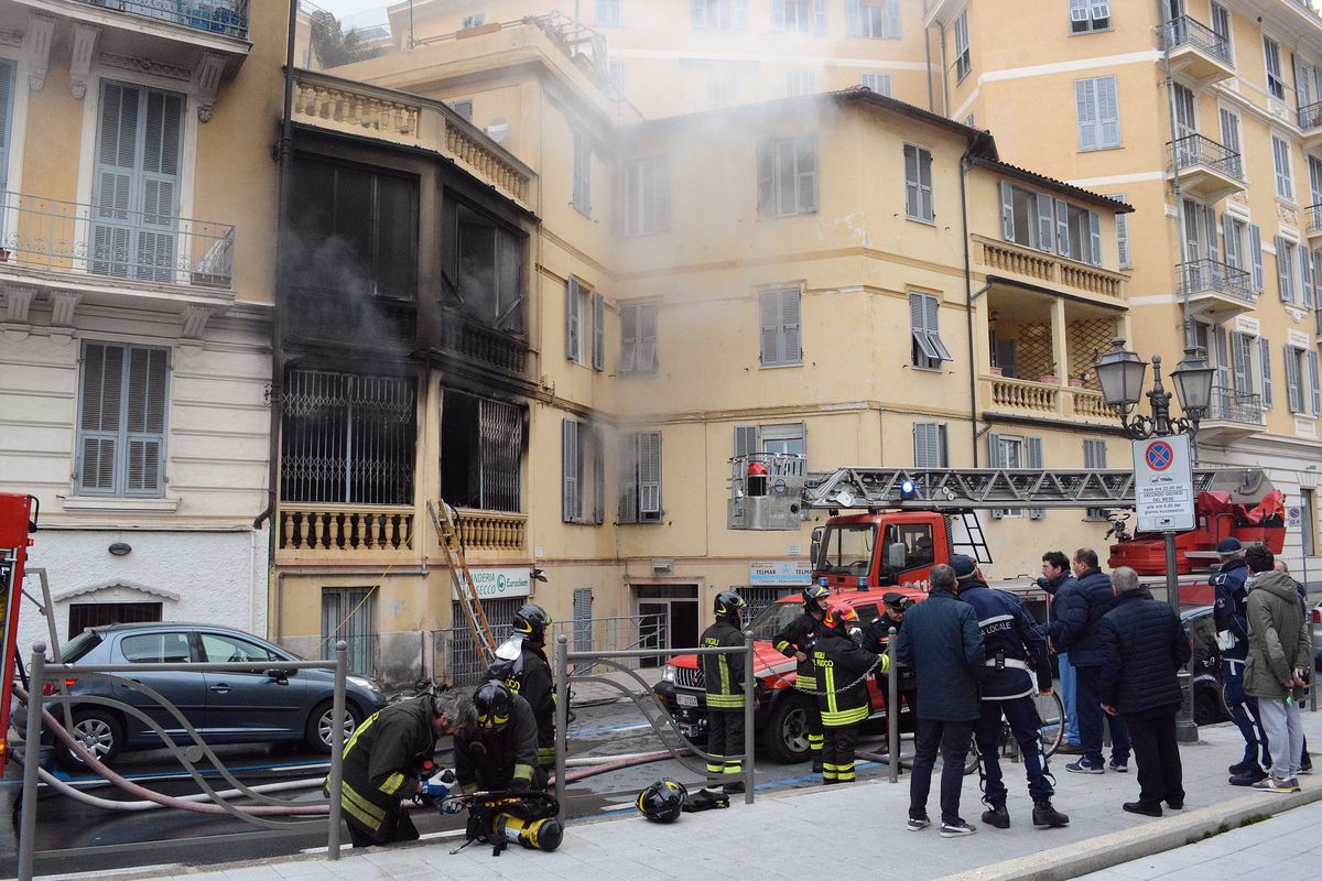 Incendio Sanremo via Nino Bixio_09