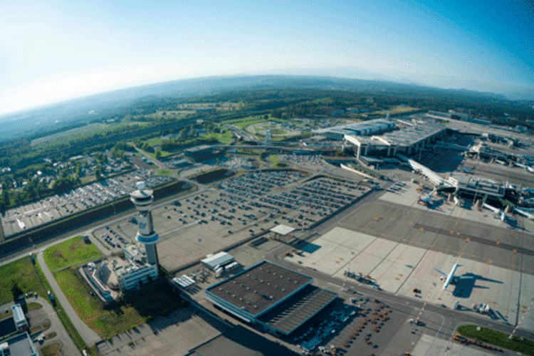 Collegamenti bus tra Ponente e Malpensa