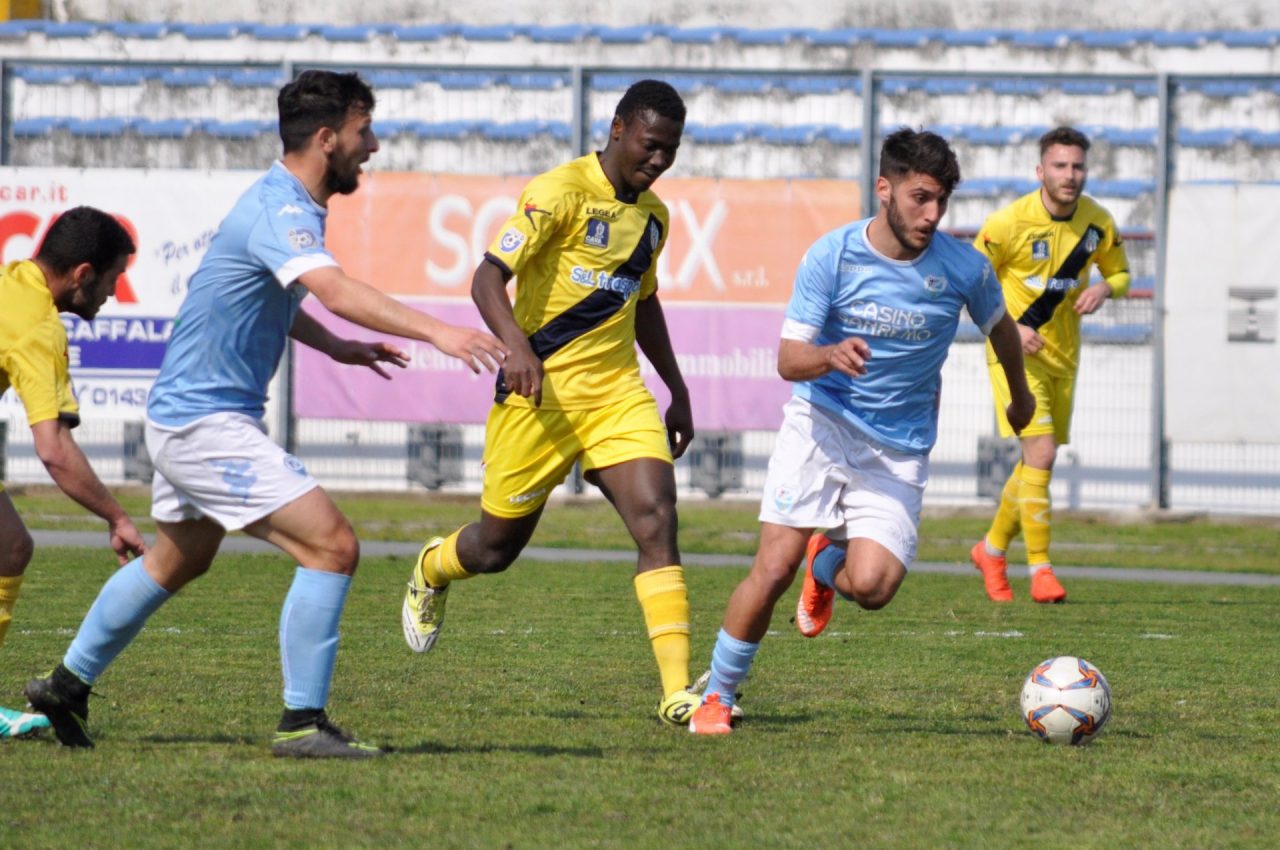 Esordio amaro per Mister Lupo Sanremese beffata dal Savona