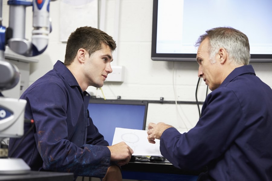 Contributi a fondo perduto alle imprese che attivano contratti di apprendistato e percorsi scuola-lavoro