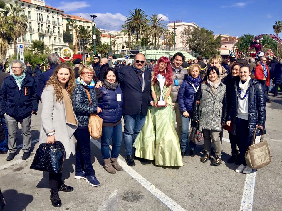 Riva Ligure si prepara ai Carri Fioriti