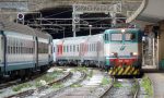 Vandalo prende a sassate i treni regionali. Trenitalia sporge denuncia