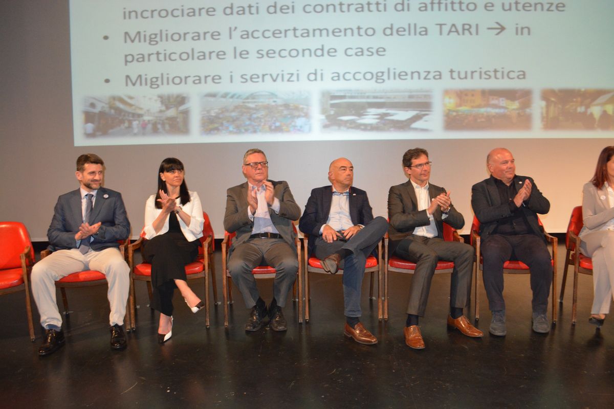 Convention Gruppo dei 100 Sanremo Teatro Centrale 8 aprile 2018_02