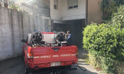 In fiamme la cella frigo di un furgone a Sanremo