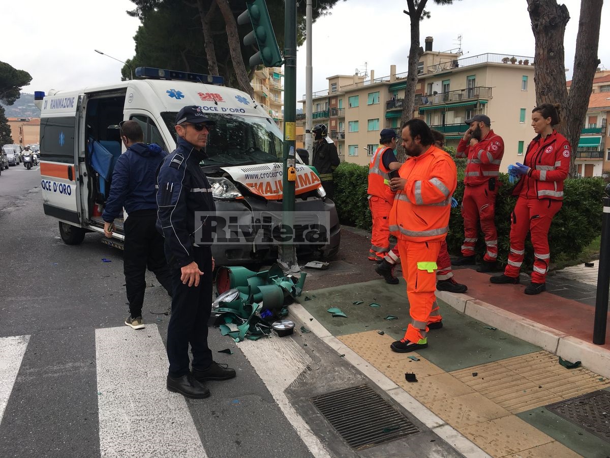 Incidente Ambulanza Imperia Croce D'oro 26 aprile 2018