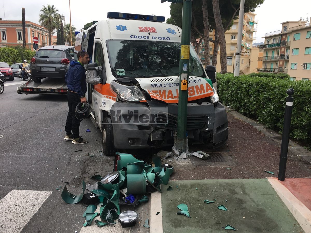 Incidente Ambulanza Imperia Croce D'oro 26 aprile 2018_05