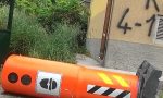 Vandali rovesciano uno degli "autovelox" di Vallecrosia Alta