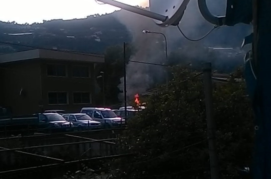 Incendio auto Mwercedes Classe A Ventimgilia_05