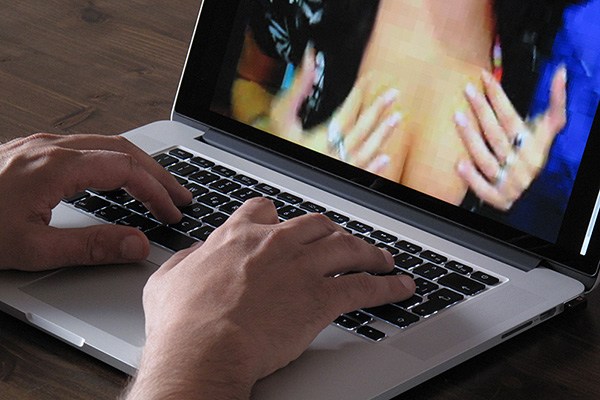 Contattata da “La Vita in Diretta” la vittima di ricatti hard di due ventimigliesi