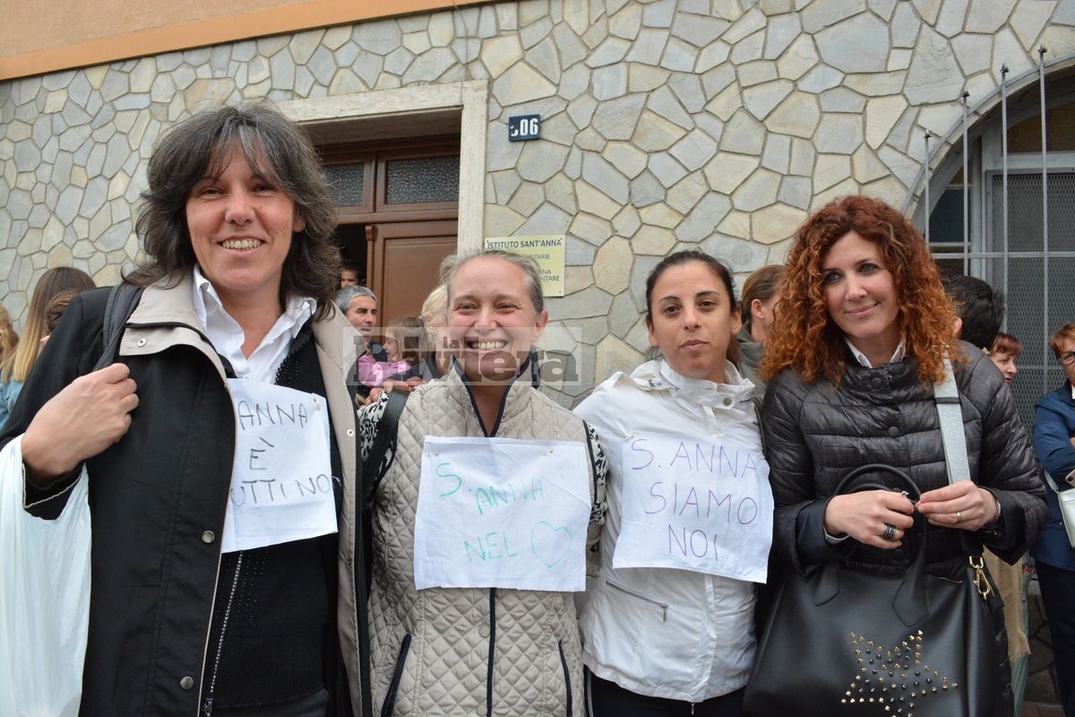 Scuola Sant'Anna Vallecrosia manifestazione corteo 2 maggio 2018_08