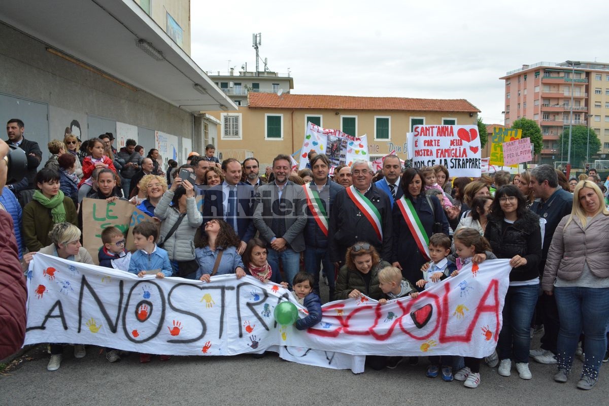 Scuola Sant'Anna Vallecrosia manifestazione corteo 2 maggio 2018_25