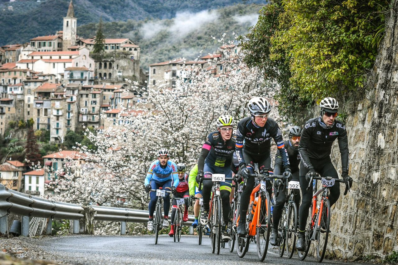 Mille pedali alla 48esima Granfondo Milano-Sanremo