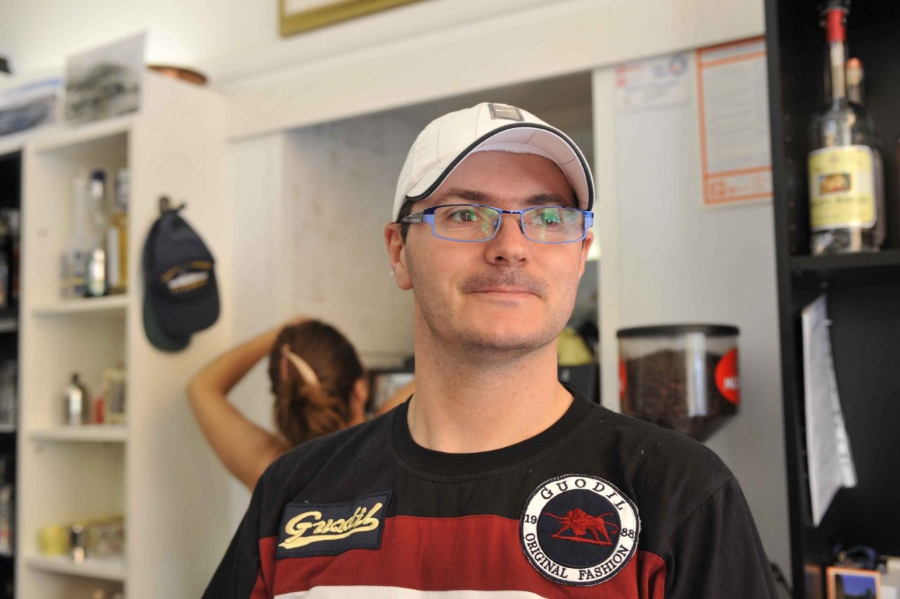 Muore a 48 anni Roberto Patrone. È cordoglio in città