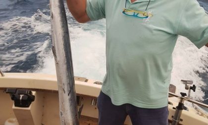 Il sindaco Chiappori pesca un'aguglia da 14 kg... il giorno della visita di Salvini a Imperia