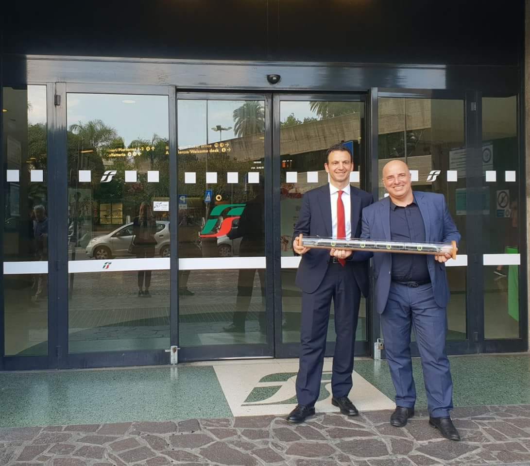 Nuovi treni per i pendolari: consegnati i primi due “Jazz”