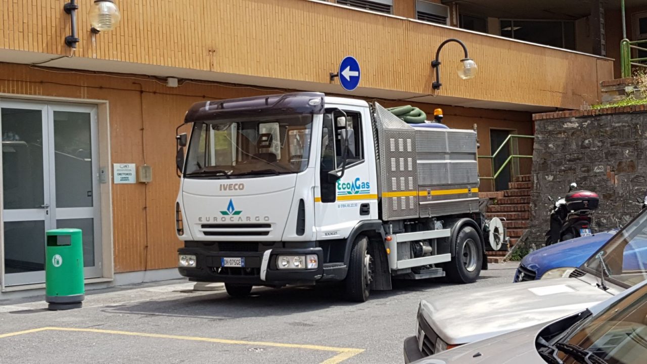 Camera Mortuaria chiusa: niente visite ai defunti per un guasto alle fogne