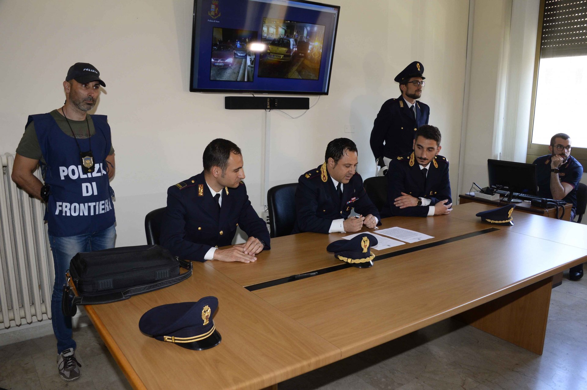 Passeur arrestato Ventimiglia migranti7