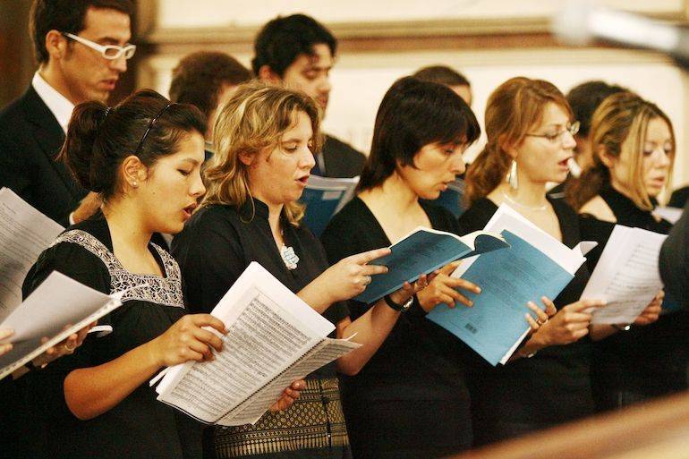 Prende vita il raduno diocesano dei cori e degli animatori parrocchiali