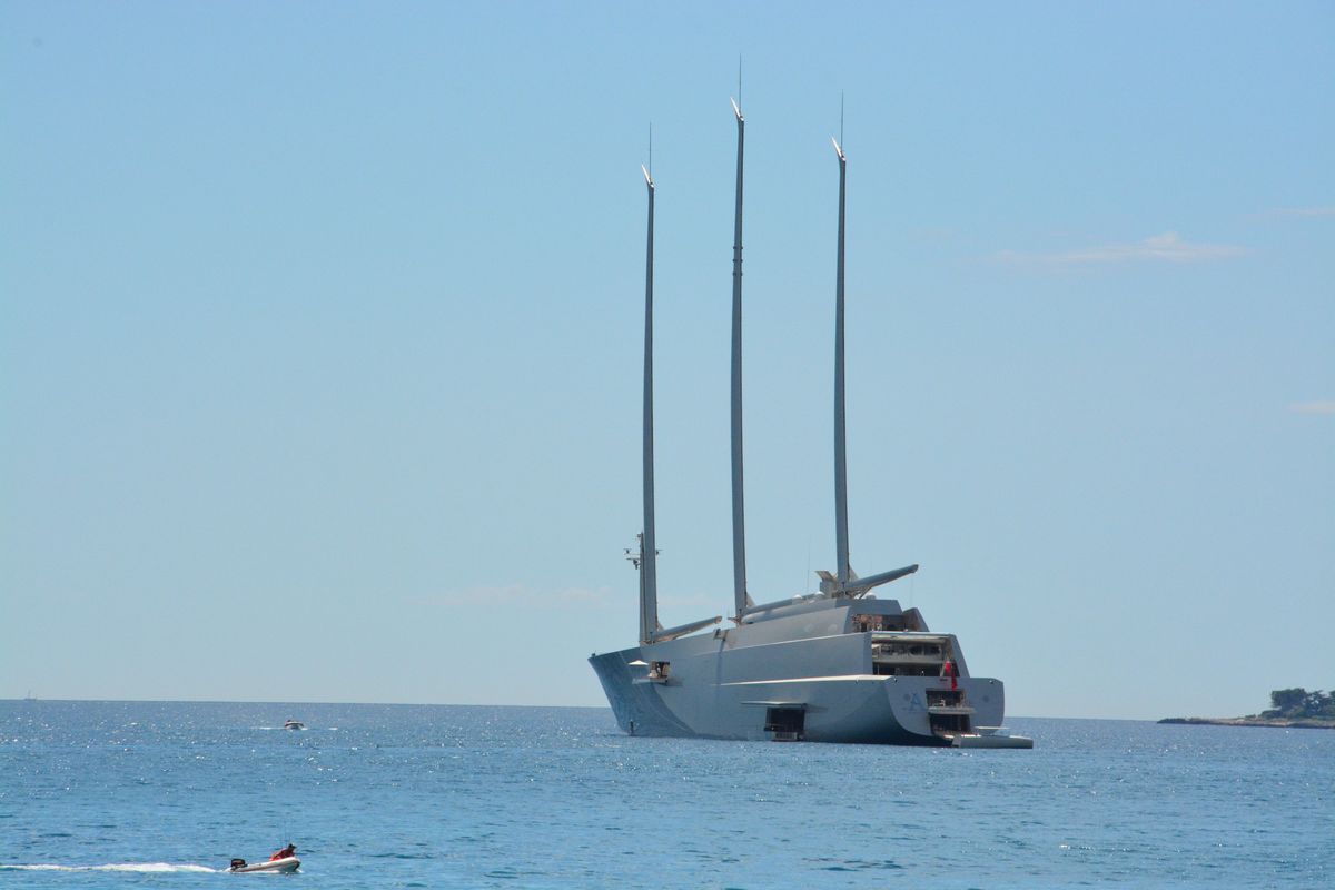 Yacht A più grande del mondo Mentone