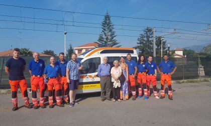 L'Associazione Volontari Perinaldo dona un furgone allestito alla Croce Azzurra di Vallecrosia