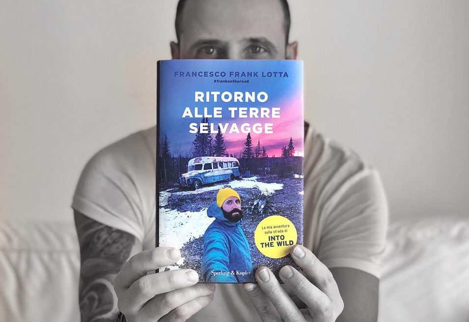 Due parole in riva al mare con Frank Lotta