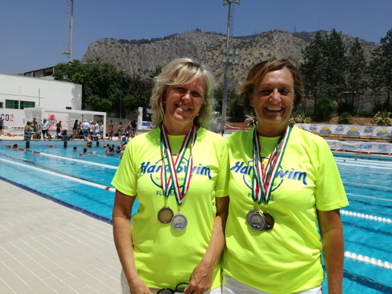 Le nuotatrici Gariglio e Harmer ai Campionati Italiani