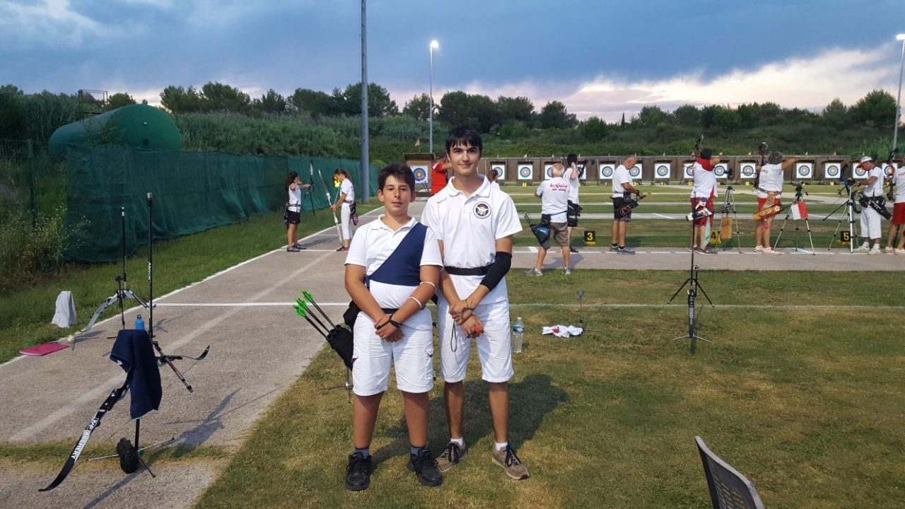 Il bottino dell’Archery Club Ventimiglia alla gara in notturna