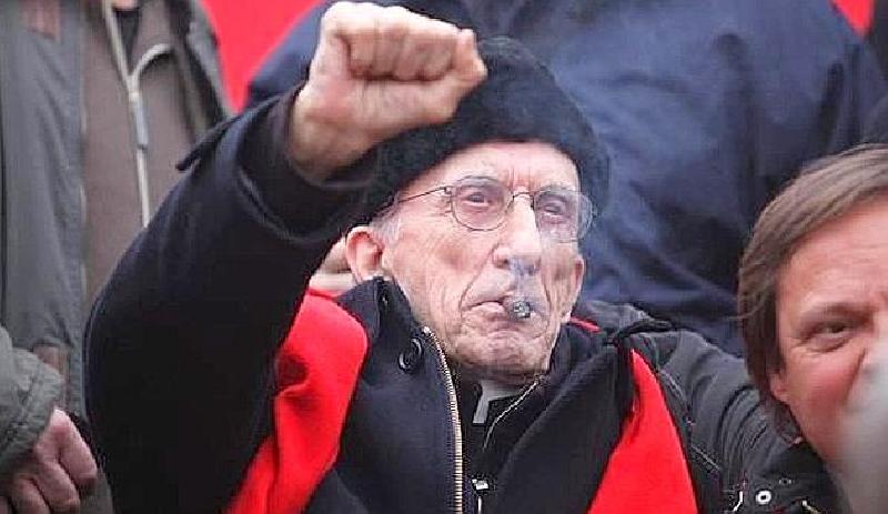 Manifestazione pro migranti: “Se vi manca Don Gallo, andate a Ventimiglia”