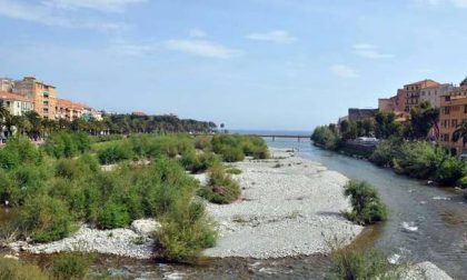 Trovato un cadavere sul greto del fiume Roya a Ventimiglia