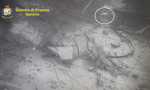 Video: il gatto che scappa tra le macerie del ponte crollato a Genova
