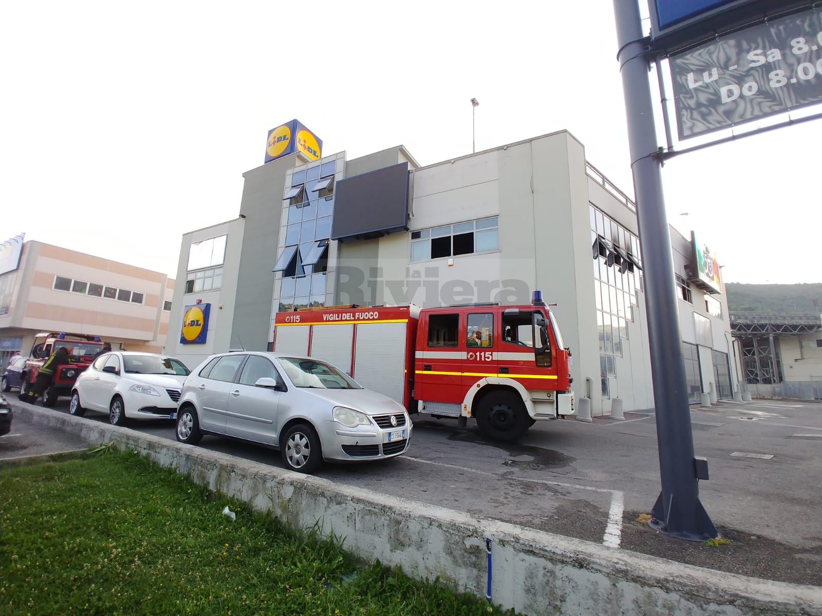 batch_Incendio rogo ristorante cinese Cinque gusti Camporosso_04